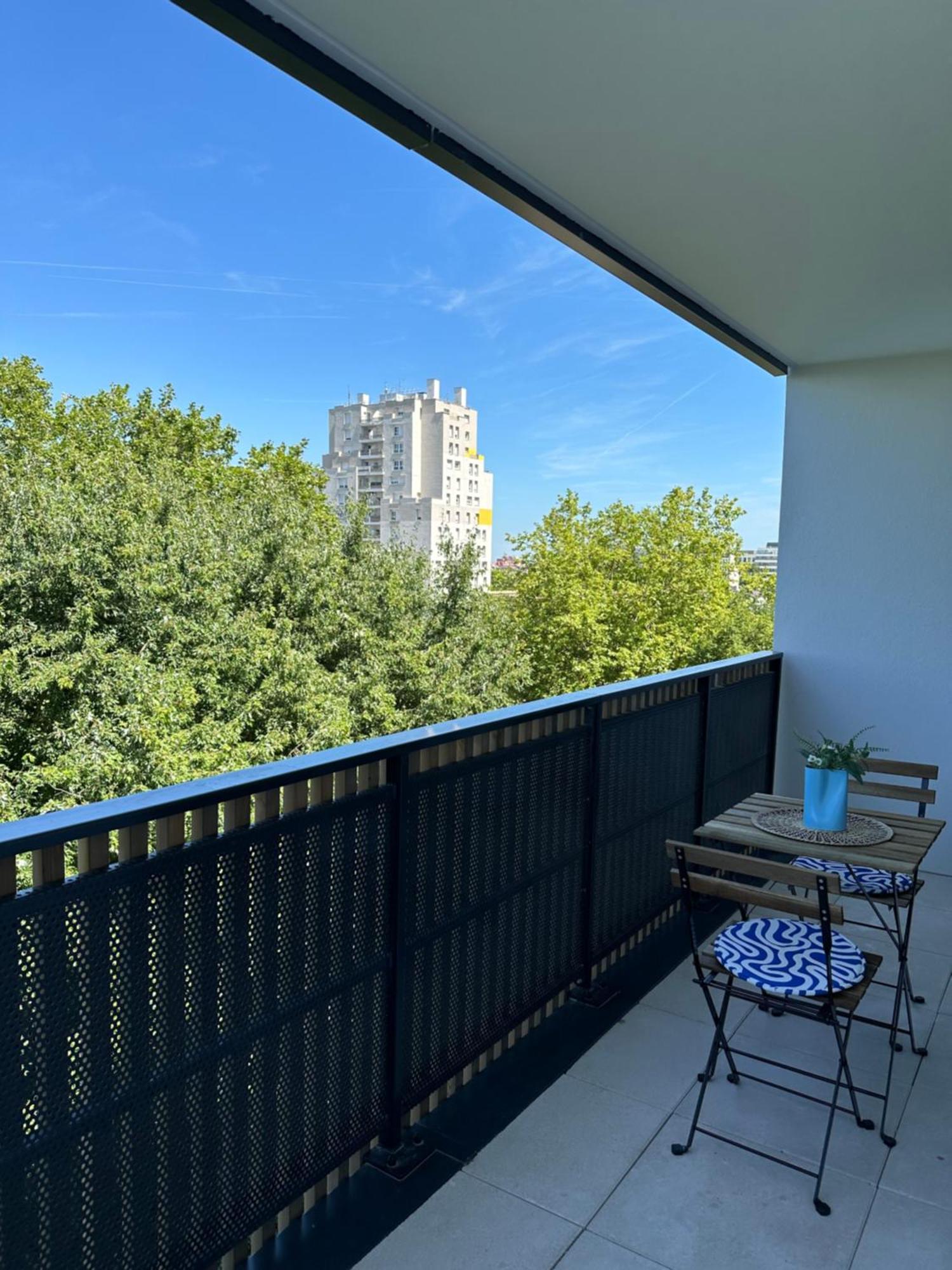 Appartement Entre Paris Et Disney Noisy-le-Grand Exterior photo